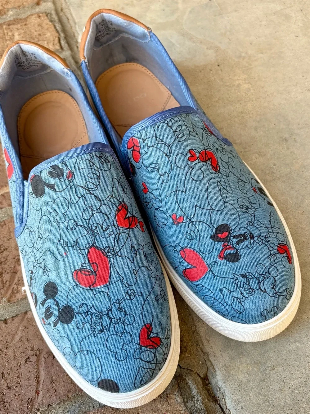 Disney X Aldo True Original Slip On Sneaker Sz 8.5 Mickey Minnie Mouse Denim EUC